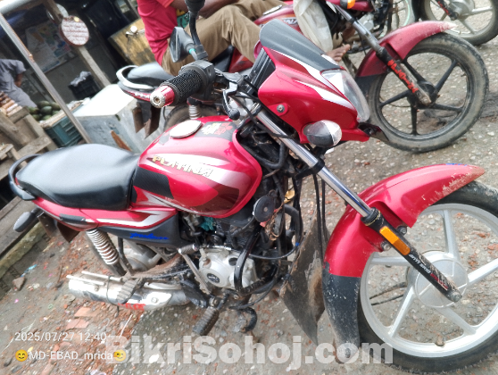 Bajaj, platina100
